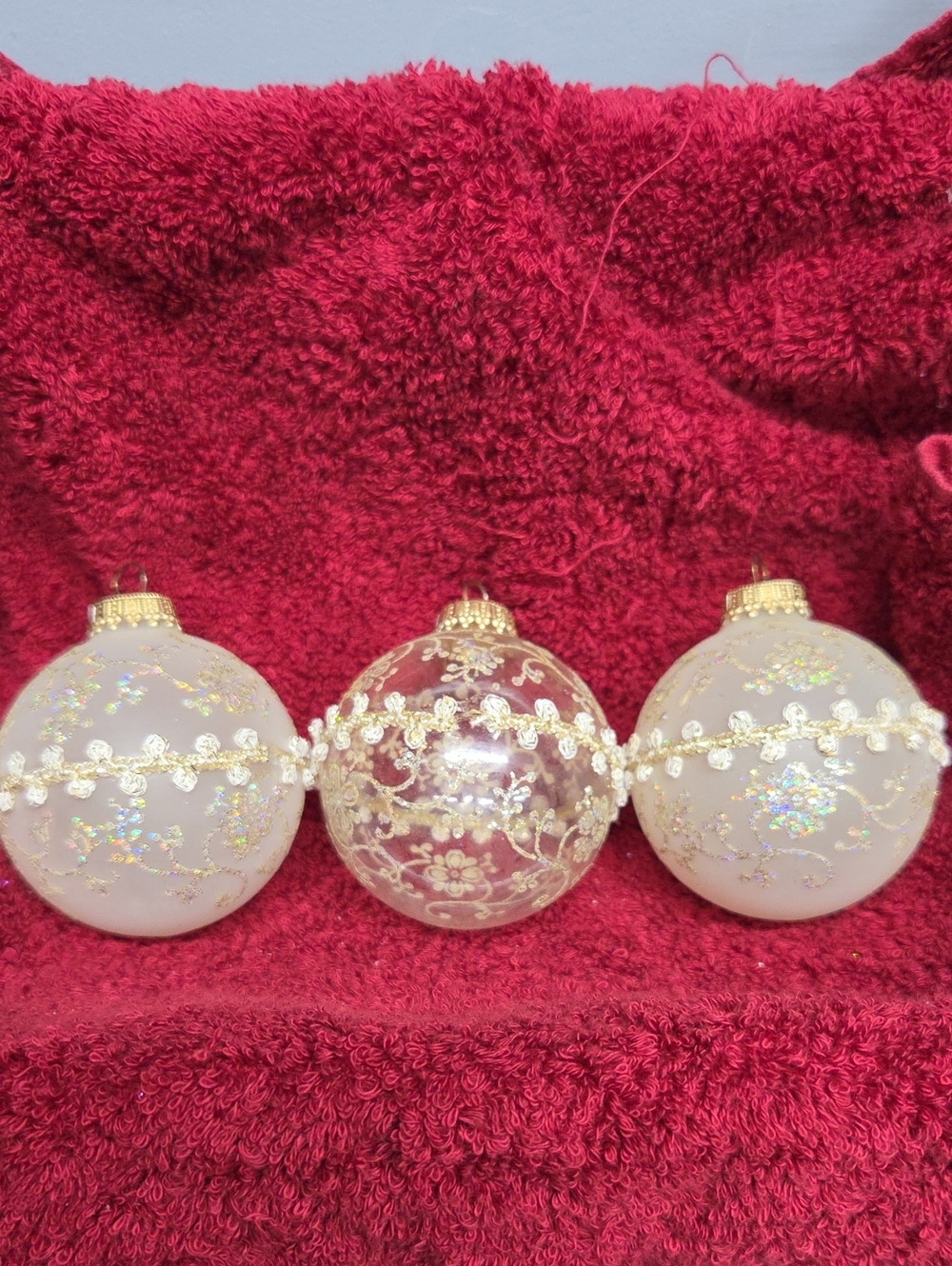Vintage White and Gold Krebs Holiday Ornament Set - 3 Pack
